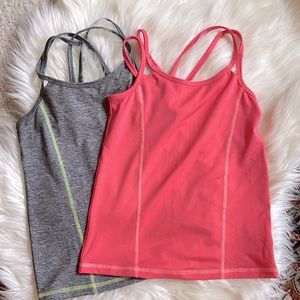 Set of 2 Crazy 8 Active Tops